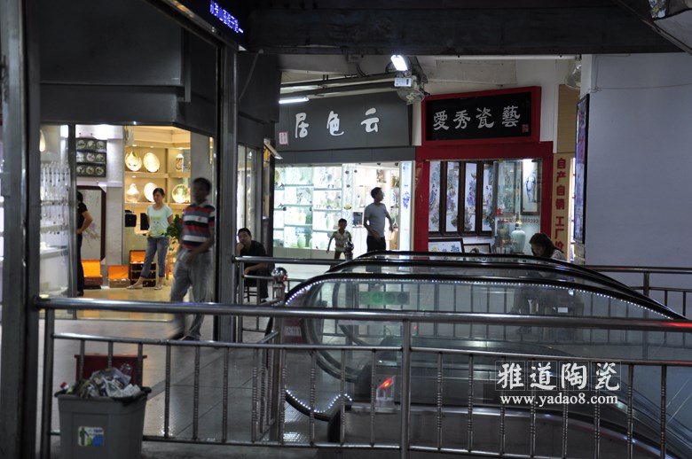 景德鎮金昌利陶瓷大市場二樓