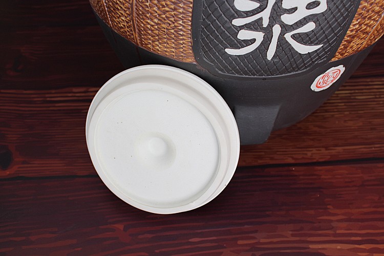 100斤景德鎮手工雕刻荷花工藝酒壇-內蓋