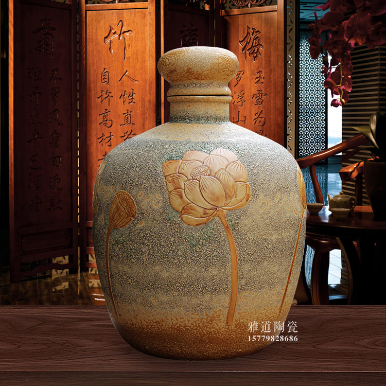 藏酒必備復古雕刻100斤裝陶瓷酒壇-背面