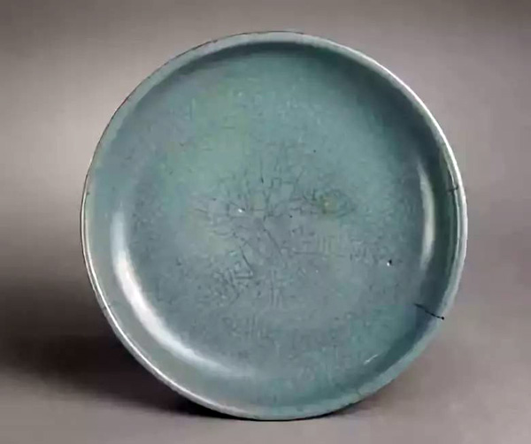 瓷器開片什么意思（開片瓷器值錢嗎）