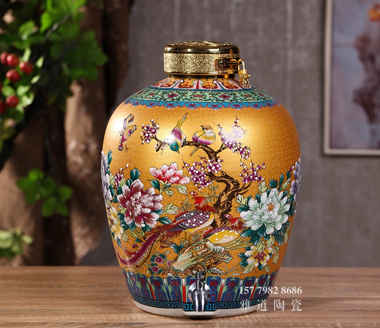 景德鎮琺瑯彩陶瓷酒壇