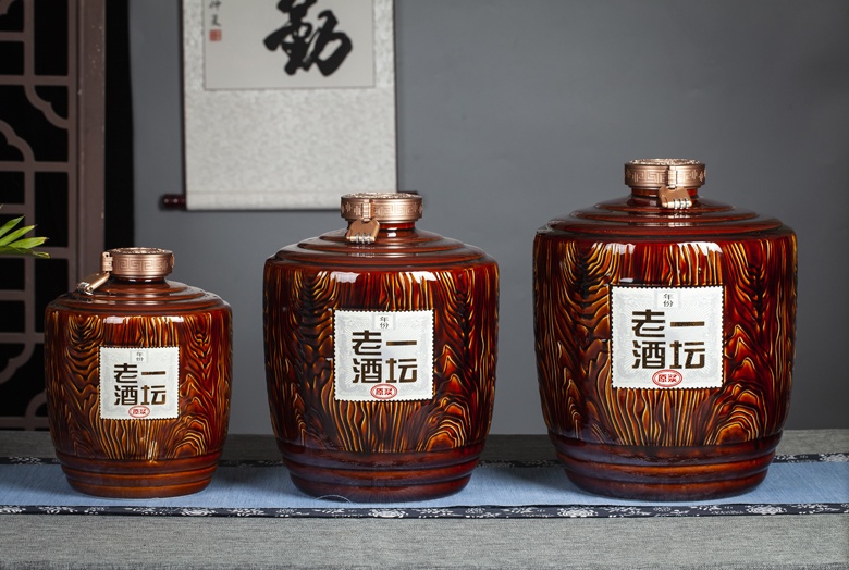 10斤20斤30斤一壇老酒陶瓷酒壇