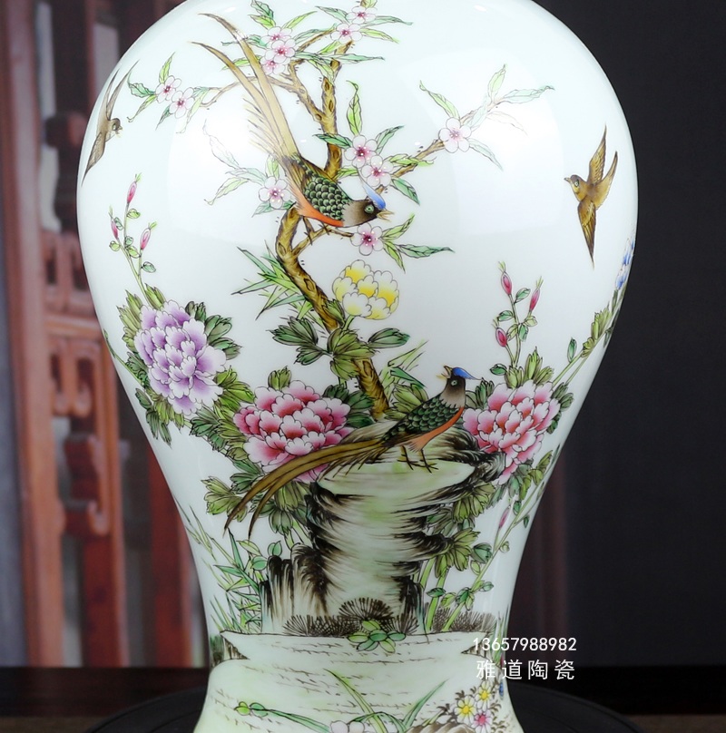 仿雍正粉彩花鳥帶蓋梅瓶中式擺件