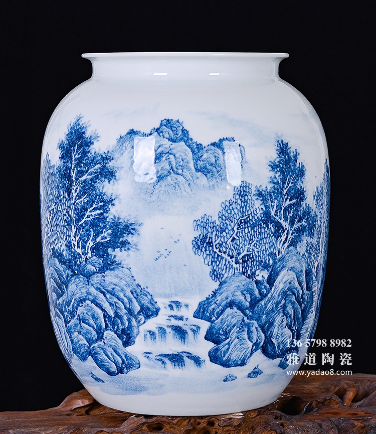 名家手繪景德鎮青花瓷花瓶江南山色